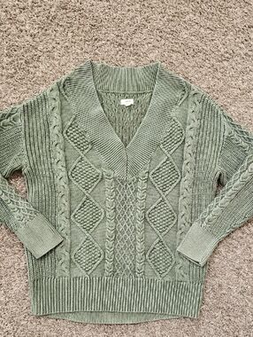 Aerie V-Neck Cable Knit Sweater in Sage Green